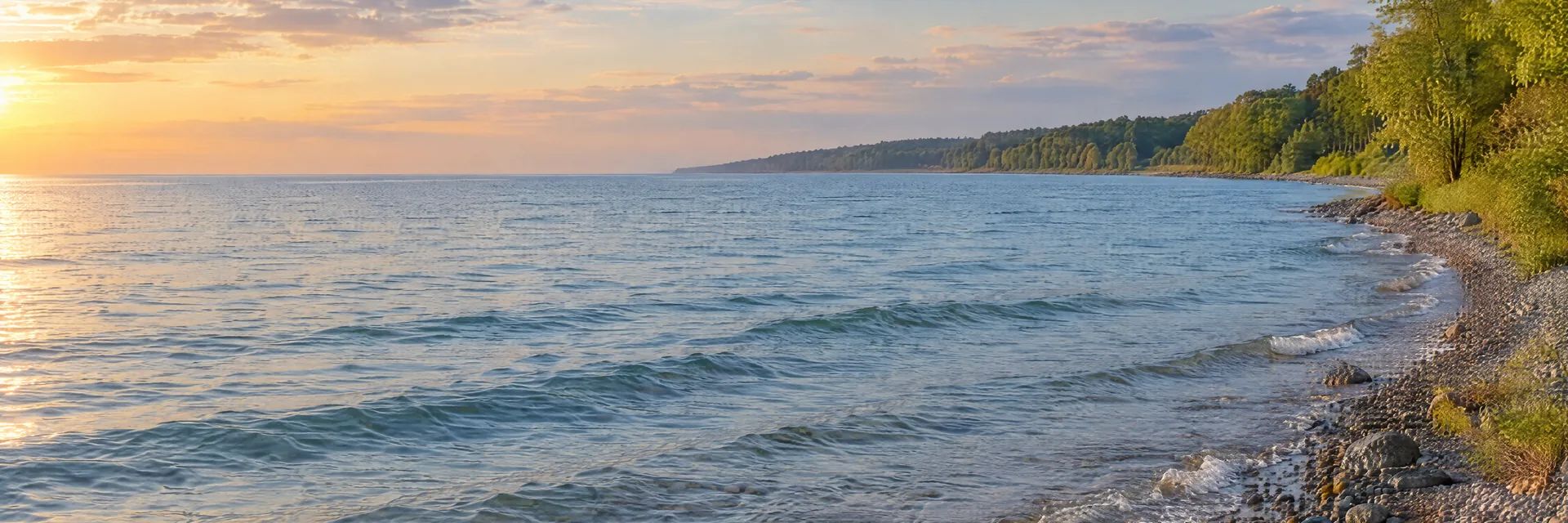 AI-generated illustration inspired by Lake Ontario: broad freshwater coastline with small waves, pebbled shore and low wooded banks.